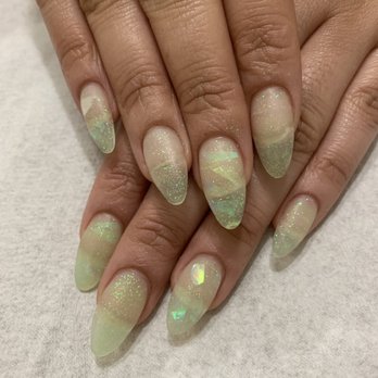 The Nail Bar - Nail Salons Near Me - New York, New York