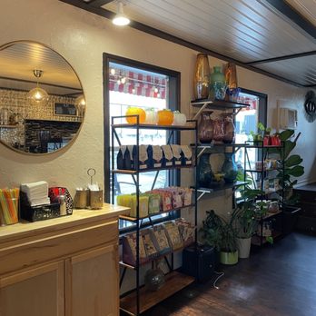 Cypress Creek Coffee House - Coffee & Tea Near Me - Wimberley, Texas