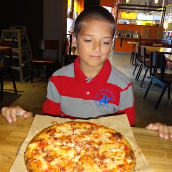 Blaze Pizza - Pizza Near Me - Pasadena, California