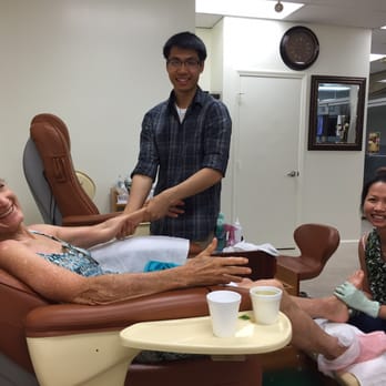 JJ Union Nails - My mom being pampered! - Waxing Near Me - Honolulu, Hawaii JJ Union Nails - My mom being pampered! - Waxing Near Me - Honolulu, Hawaii