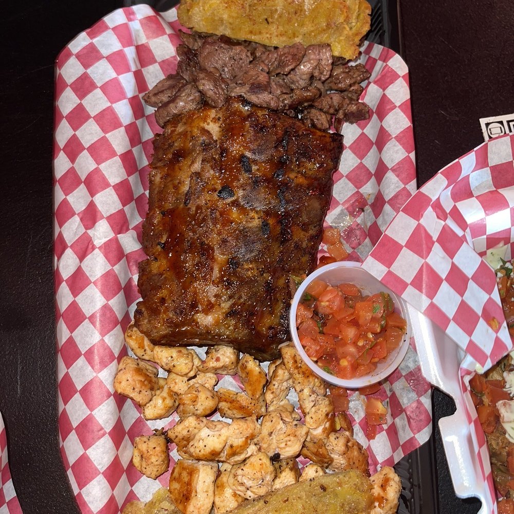 Rib's On Wheels - Meaty Trio - Barbeque Near Me - Miami, Florida Rib's On Wheels - Meaty Trio - Barbeque Near Me - Miami, Florida