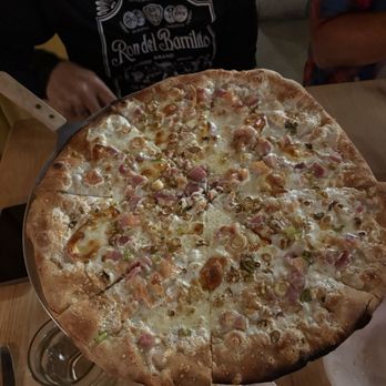 The Astarita - Truffle oil pizza - Pizza Near Me - Brooklyn, New York The Astarita - Truffle oil pizza - Pizza Near Me - Brooklyn, New York