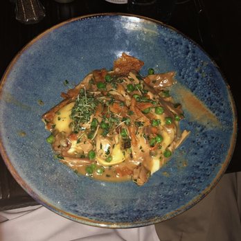 The Bellwether - English pea ravioli - Cocktail Bars Near Me - St. Louis, Missouri