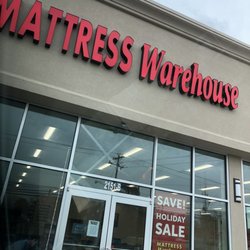 Mattress Warehouse of Mount Airy - Entrance