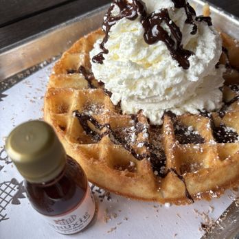 Bruxie - Chicken Shop Near Me - Long Beach, California Bruxie - Chicken Shop Near Me - Long Beach, California