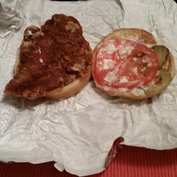 Wendy's - Separated chicken fillet & toppings.