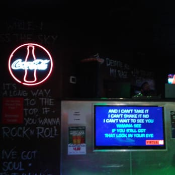 414 Pub & Pizza - Tempe - Karaoke every night at 9! - Pizza Near Me - Tempe, Arizona 414 Pub & Pizza - Tempe - Karaoke every night at 9! - Pizza Near Me - Tempe, Arizona
