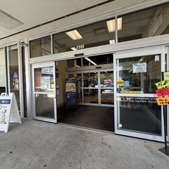 Petco - Pet Training Near Me - Knoxville, Tennessee Petco - Pet Training Near Me - Knoxville, Tennessee
