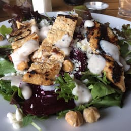 Arugula and beet salad with chicken. Delicious! Arugula and beet salad with chicken. Delicious!