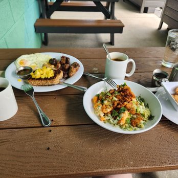 Cali - Sooo Buff bowl Big Hungry - New American Near Me - Tampa, Florida Cali - Sooo Buff bowl Big Hungry - New American Near Me - Tampa, Florida