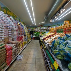 Crown Heights International Food Plaza - Taken on LG G5