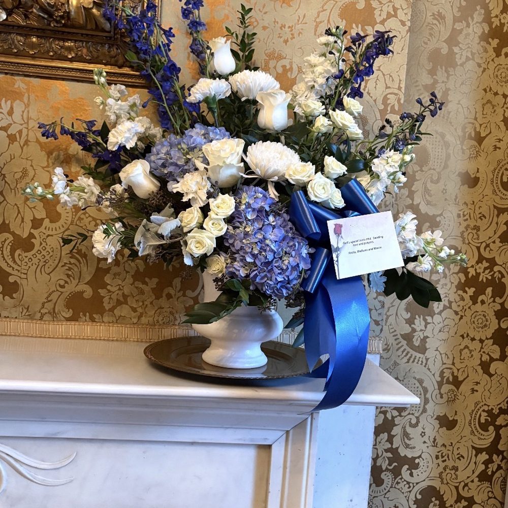 Barbara's Flower Shop - Funeral arrangement - Nurseries & Gardening Near Me - Brooklyn, New York Barbara's Flower Shop - Funeral arrangement - Nurseries & Gardening Near Me - Brooklyn, New York