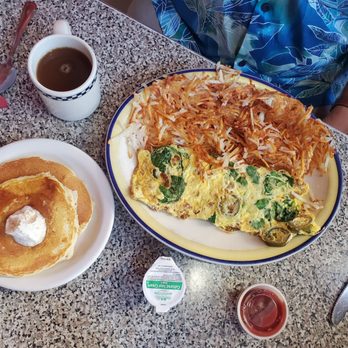 Gus's Diner - Southwest omelet and pancakes - Diners Near Me - Sun Prairie, Wisconsin