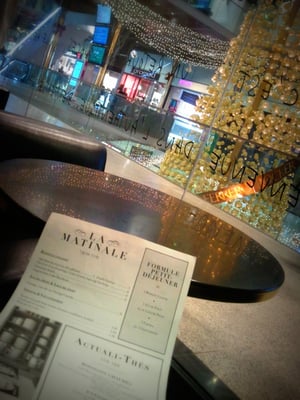 Brasserie Lazare Paris by null