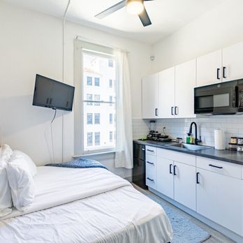 HeetWave Properties - The appliances are new and they've kept these spaces clean - Property Management Near Me - Chula Vista, California HeetWave Properties - The appliances are new and they've kept these spaces clean - Property Management Near Me - Chula Vista, California
