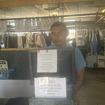Rolling Ridge Cleaners - Laundry Services Near Me - Moreno Valley, California
