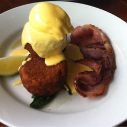 The Servo Cafe - My ultimate Servo brekky dish - the smoked fish cakes with poached eggs, hollandaise & bacon. Nom nom nom!!