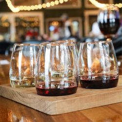 Ott Vineyards And Winery - Tasting - Wine sampling - 4 one oz samples of your choice @tiffhuangry