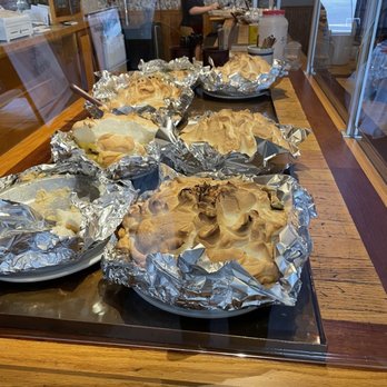 Blue Springs Cafe - Their Homemade Pies - American Near Me - Highland, Illinois