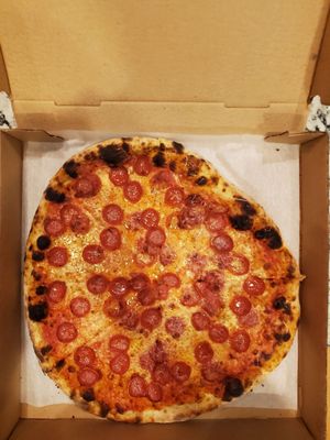 Peng's Pizza Pies by null