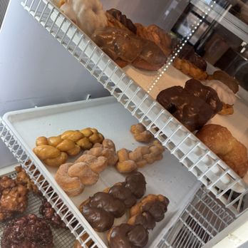 San Carlos Chuck's Donuts - Donuts Near Me - San Carlos, California San Carlos Chuck's Donuts - Donuts Near Me - San Carlos, California