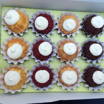 Nothing Bundt Cakes - A dozen bundtinis! - Bakeries Near Me - Winter Park, Florida