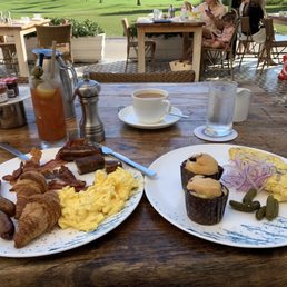 Breakfast of champions. Breakfast of champions.
