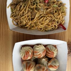 Taste De Everest - Keema noodles and steamed momo