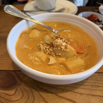 Thai Bay Restaurant - Mussamun Curry - Thai Near Me - Lincoln City, Oregon