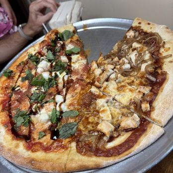 Palio Pizzeria - 14" 1/2 Hurricane Bob's scallops pizza pizza and 1/2 bbq chicken - Pizza Near Me - Hyannis, Massachusetts Palio Pizzeria - 14" 1/2 Hurricane Bob's scallops pizza pizza and 1/2 bbq chicken - Pizza Near Me - Hyannis, Massachusetts