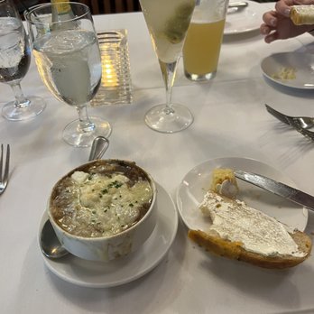 Lightfoot Restaurant - French Onion & Field Mushroom Soup - American Near Me - Leesburg, Virginia Lightfoot Restaurant - French Onion & Field Mushroom Soup - American Near Me - Leesburg, Virginia