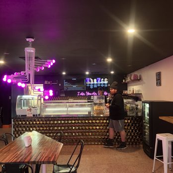 Black Rock Dessert - counter - Desserts Near Me - Reno, Nevada Black Rock Dessert - counter - Desserts Near Me - Reno, Nevada