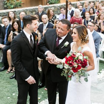 DB Creativity - Wedding ceremony at the Redwood Room at Calamigos Ranch planned by DB Creativity and captured by wedding photographer Lovisa Photo. - Party & Event Planning Near Me