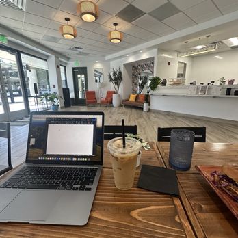 Mango Haus - Bright interior, great place to get some work done if you need a break from your office. - Juice Bars & Smoothies Near Me - Bakersfield, California Mango Haus - Bright interior, great place to get some work done if you need a break from your office. - Juice Bars & Smoothies Near Me - Bakersfield, California