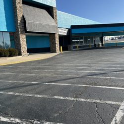 Surplus Sales Outlet - New Location!
6731 Blue Ridge Blvd
Raytown MO 64133