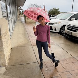 Drury Plaza Hotel Columbus Downtown - My beautiful daughter going in to eat. Gotta stay dry and stylish