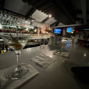 Phil Trani's Restaurant - The Bar - Music Venues Near Me - Long Beach, California Phil Trani's Restaurant - The Bar - Music Venues Near Me - Long Beach, California