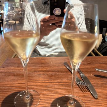 Americana House  - Charlie Palmer's champagne - American Near Me - Lodi, California