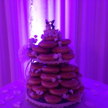 Hotel Saddleback - Krispy Kreme Wedding donut cake. Yes we were served a donut as well lol - Hotels Near Me - Norwalk, California