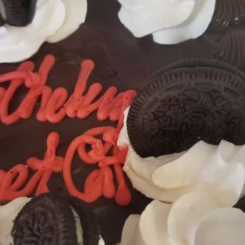 Baskin-Robbins - Goofed up writing!!!! - Desserts Near Me - Santa Monica, California Baskin-Robbins - Goofed up writing!!!! - Desserts Near Me - Santa Monica, California