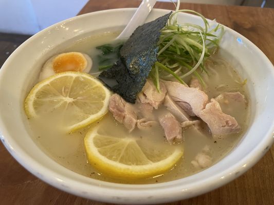 Fou Fow Ramen by null