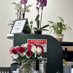 Complimentary Roses for the mothers on Mother's Day