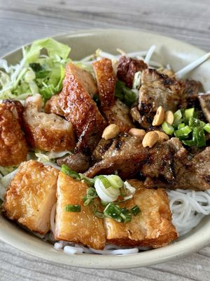 Lá Me Restaurant by null