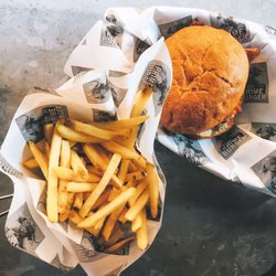 Prime Burger - Burgare med pommes