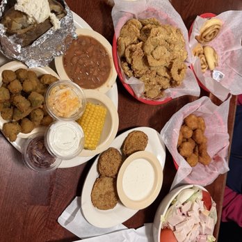 Calico County Restaurant - Corn on the cob, pinto beans, fried okra, baked potato, fried green tomatoes, corn nuggets, fried pickles, chef salad. - Breakfast & Brunch Near Me - Amarillo, Texas