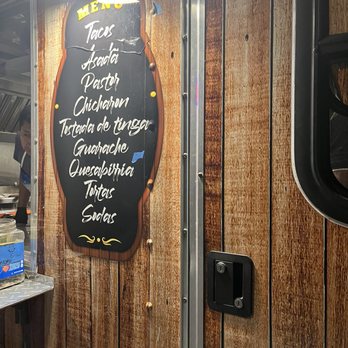 La Casita Tacos - Food Trucks Near Me - Sarasota, Florida La Casita Tacos - Food Trucks Near Me - Sarasota, Florida