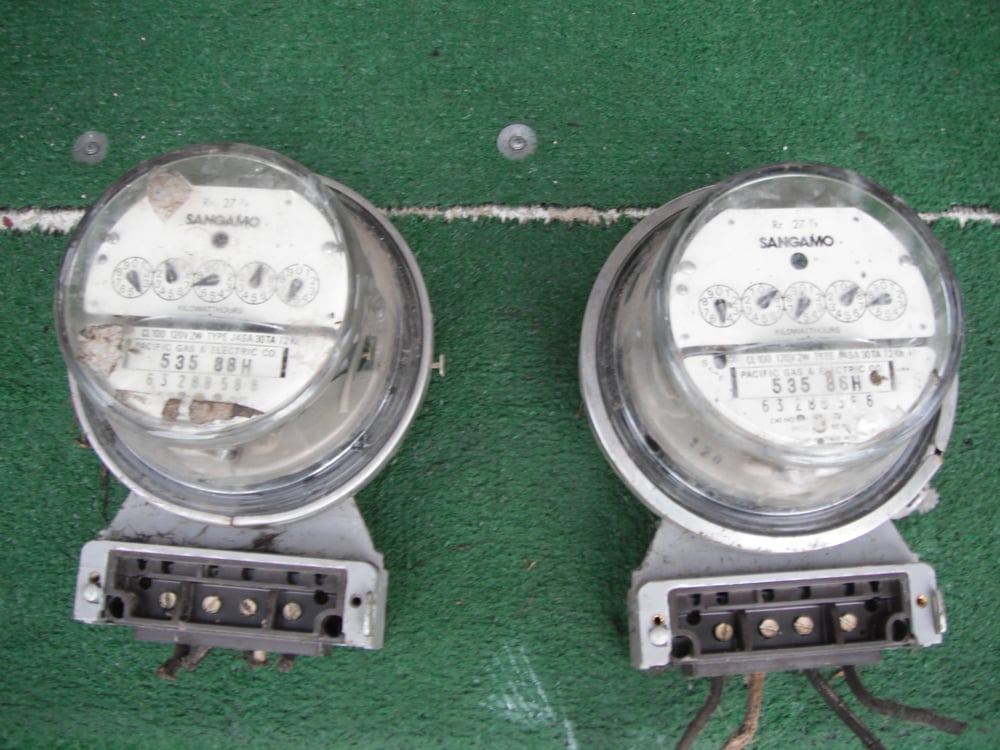 Slide of Fampeca Electric