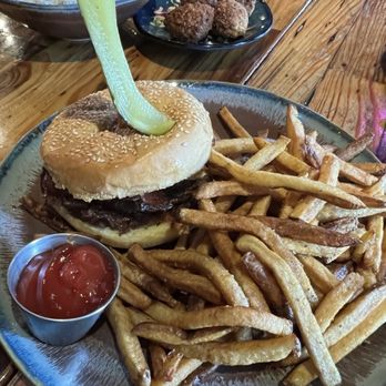 The Parish - Parish hamburger minus blue cheese - Gastropubs Near Me - Tucson, Arizona