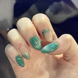 Nail C Beauty Salon - Birthday nails cont! Scratch was from me not her haha