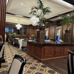 Parker's Restaurant - Beautiful old dining room.